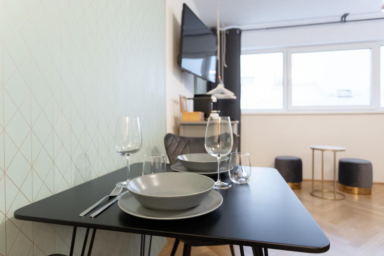 New Luxus Studio - 10Min Centre - Markus Apartment Wenen Buitenkant foto